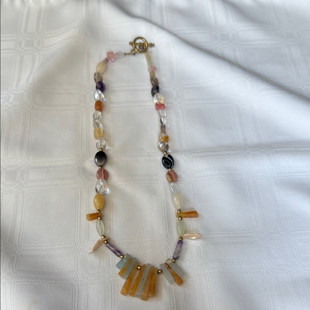 Elegant Multicolor Beaded Necklace